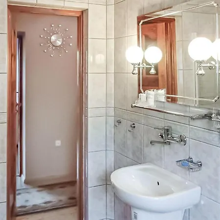 1 Bedroom Stunning In * 스클라르스카포렘바